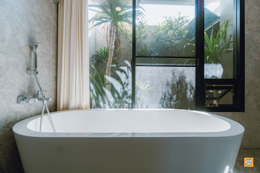 Twin Room with Garden View photo 3
