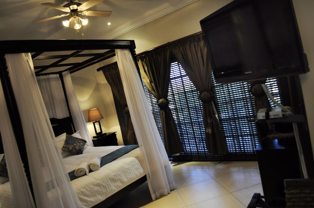 Honeymoon & Executive Room