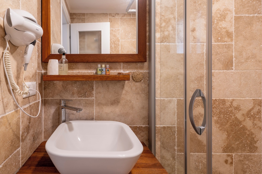 Standard Double Room, 1 Double Bed - Photo 7