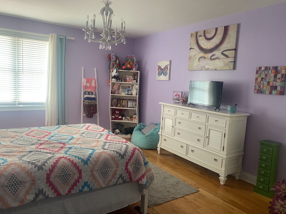 Deluxe Single Room, 1 Queen Bed, Lake View, Lakeside photo 2