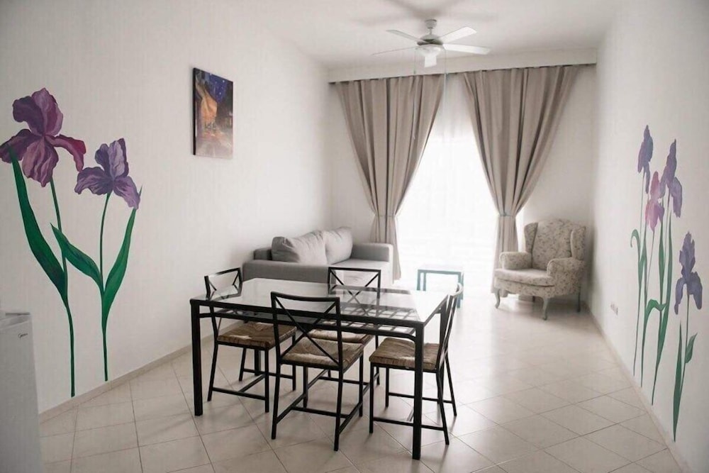 Deluxe Room, 1 King Bed with Sofa bed
