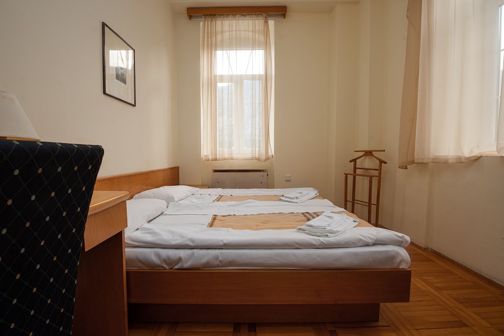 Classic Double or Twin Room