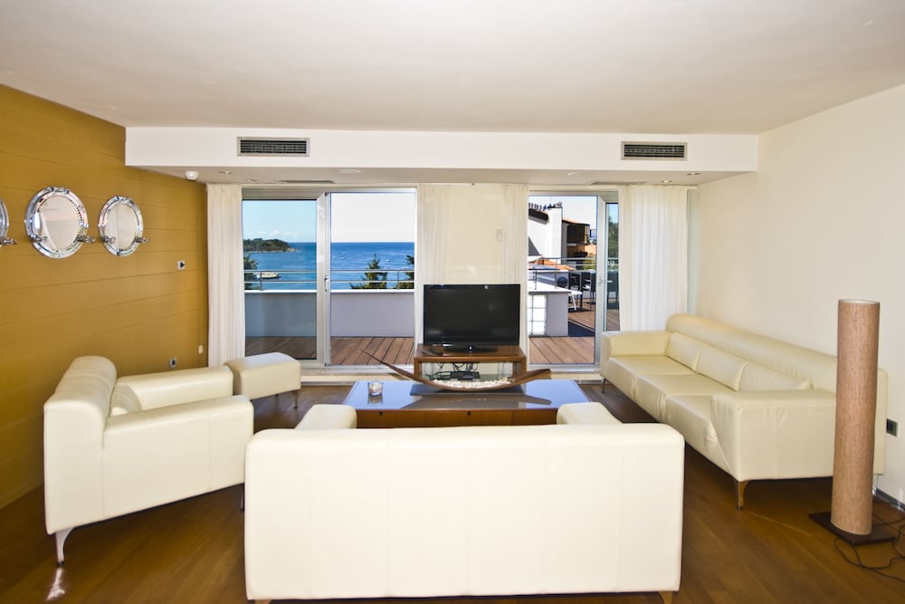 Apartment, 2 Bedrooms, Terrace