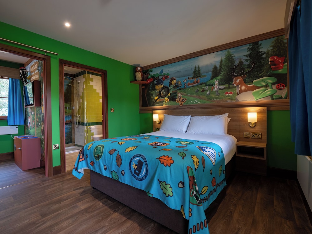 Woodland Village Lodge - Photo 4