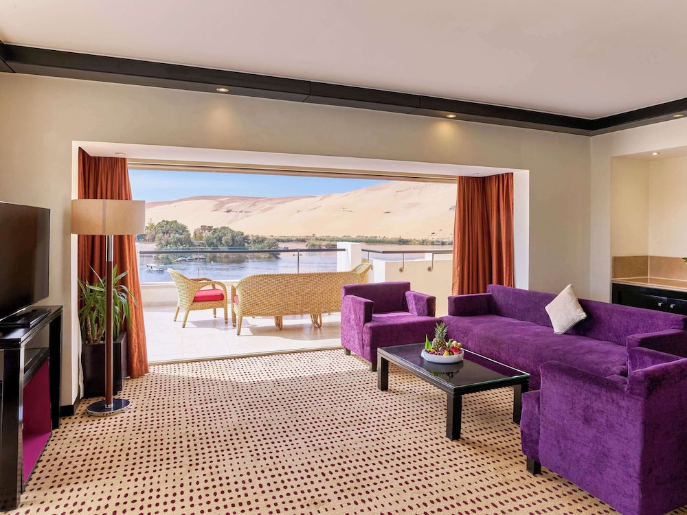 Suite, 1 King Bed (Nile View)