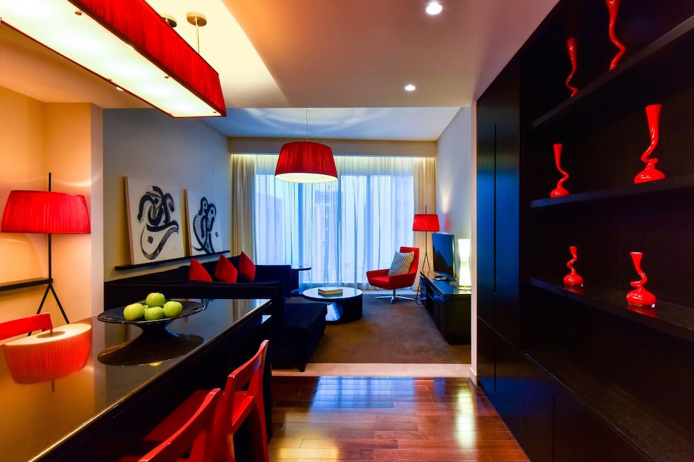 Suite, 2 Bedrooms, City View - Photo 6