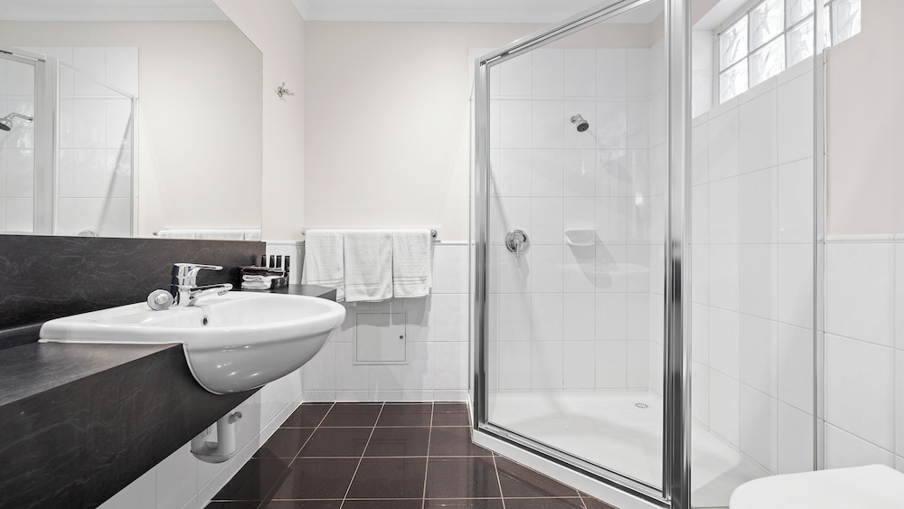 Executive Room - Photo 3