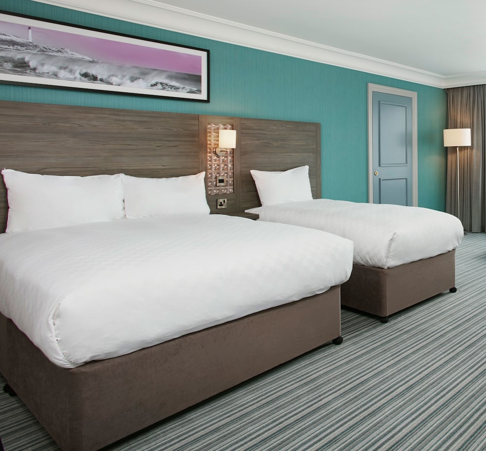 Superior Room (Double and Single bed) - Photo 1