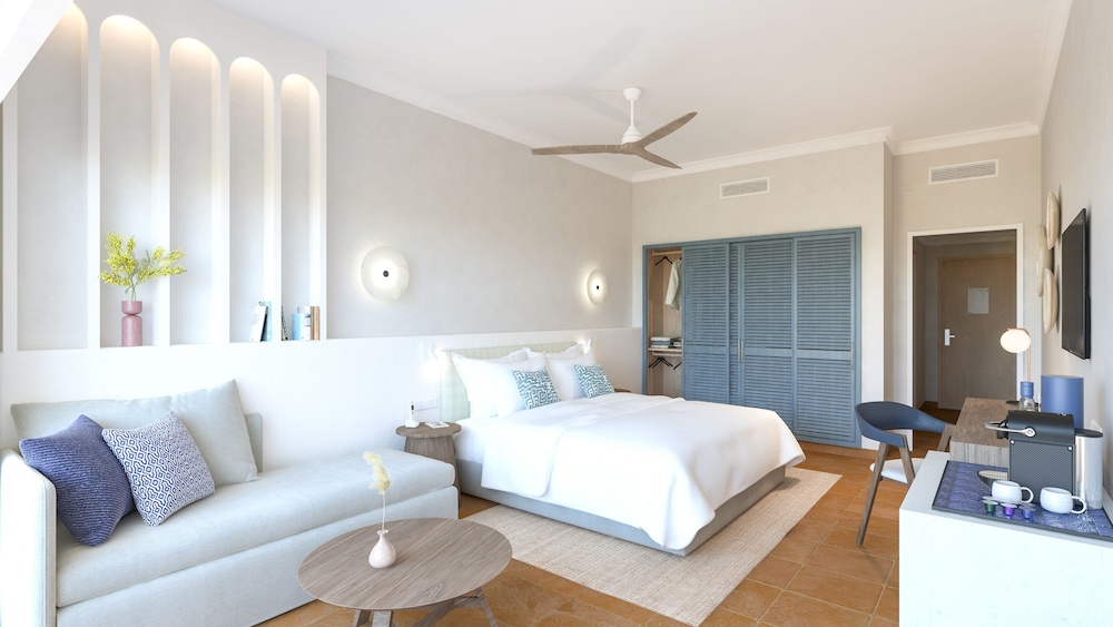 Sunset Deluxe Double Room