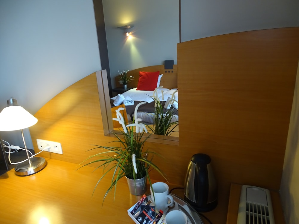 Executive Room Double with daily cleaning - Photo 4