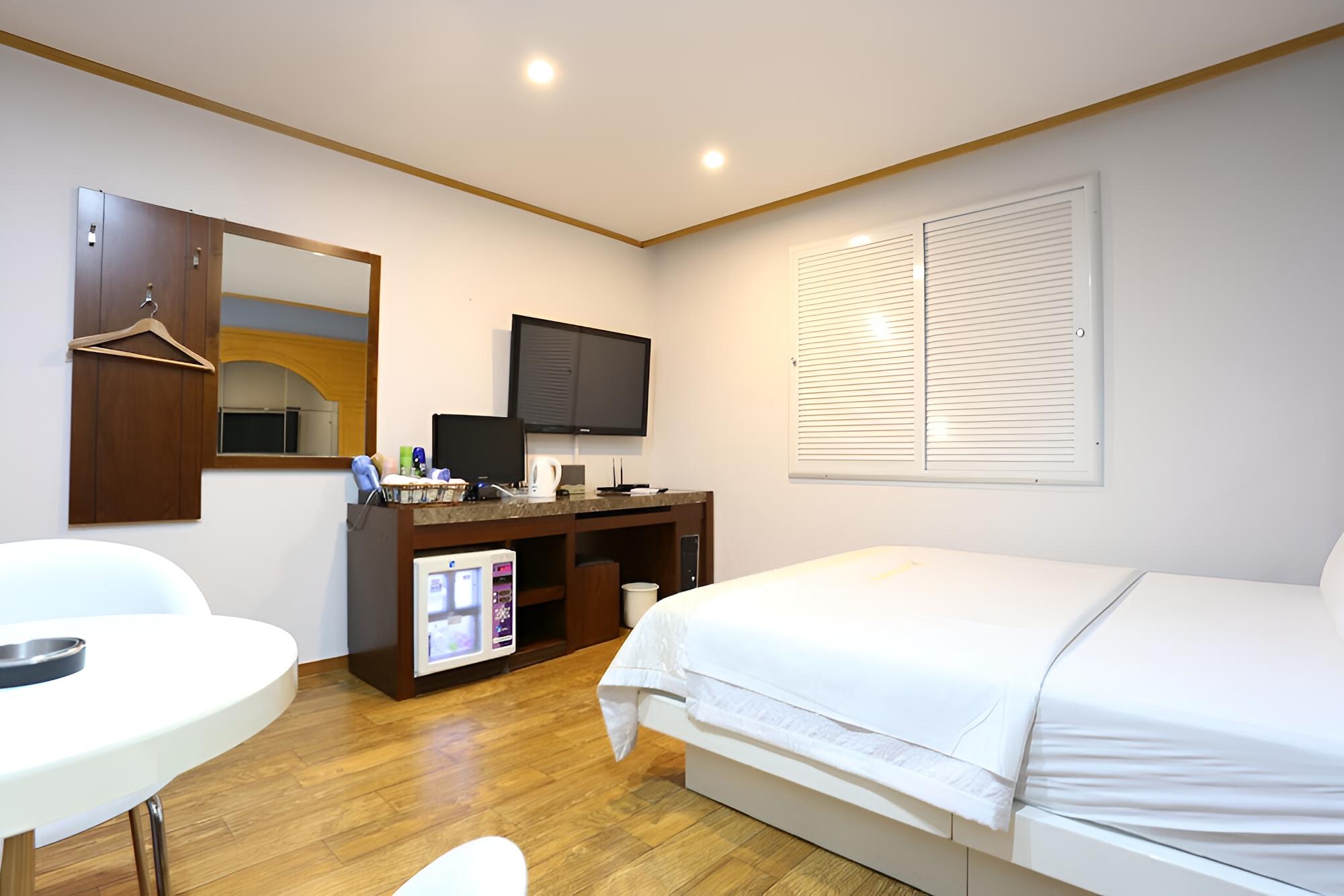 Room (Standard room B) photo 1