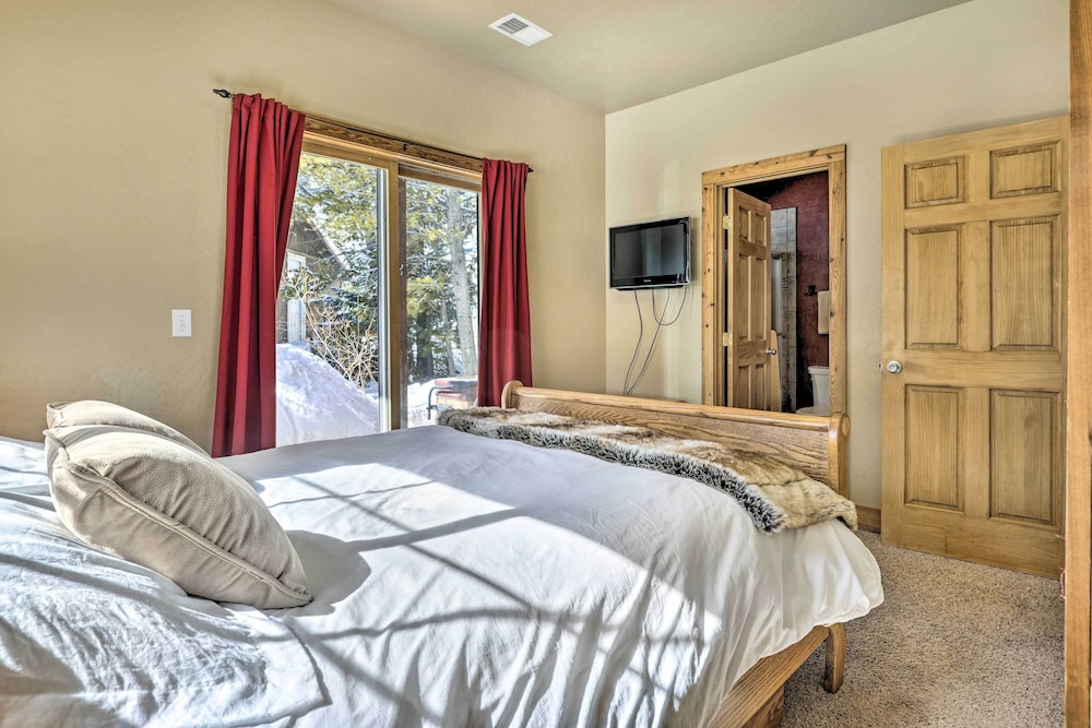 House (4 Bedrooms) photo 1
