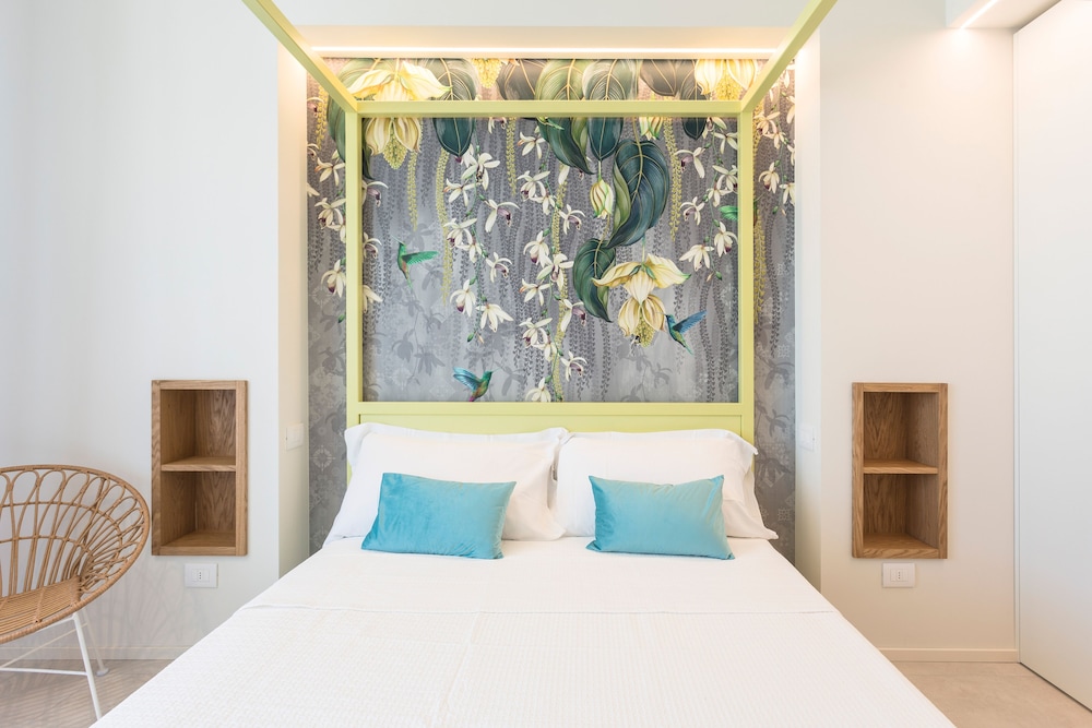 Superior Room, Partial Sea View