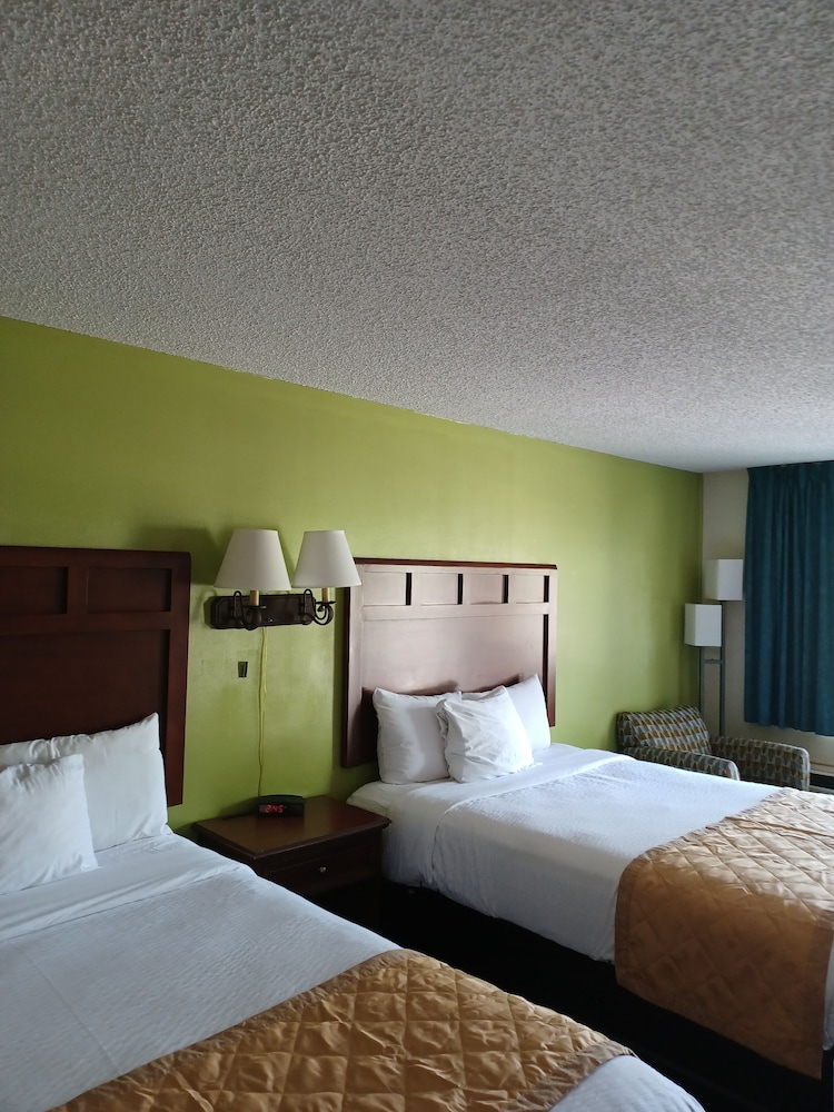 Standard Double Room, 2 Queen Beds, Non Smoking