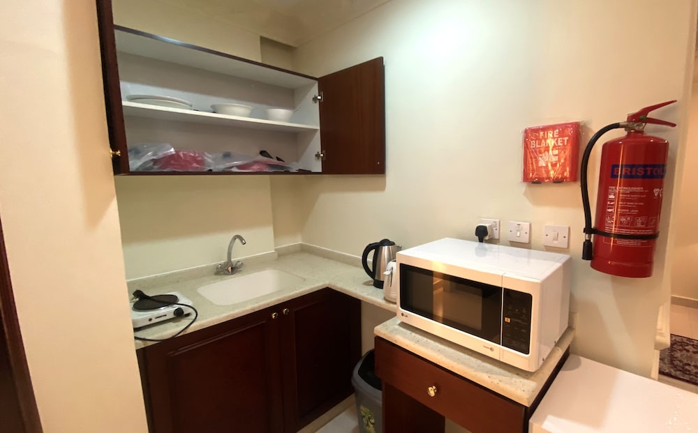 Deluxe Room - Photo 2