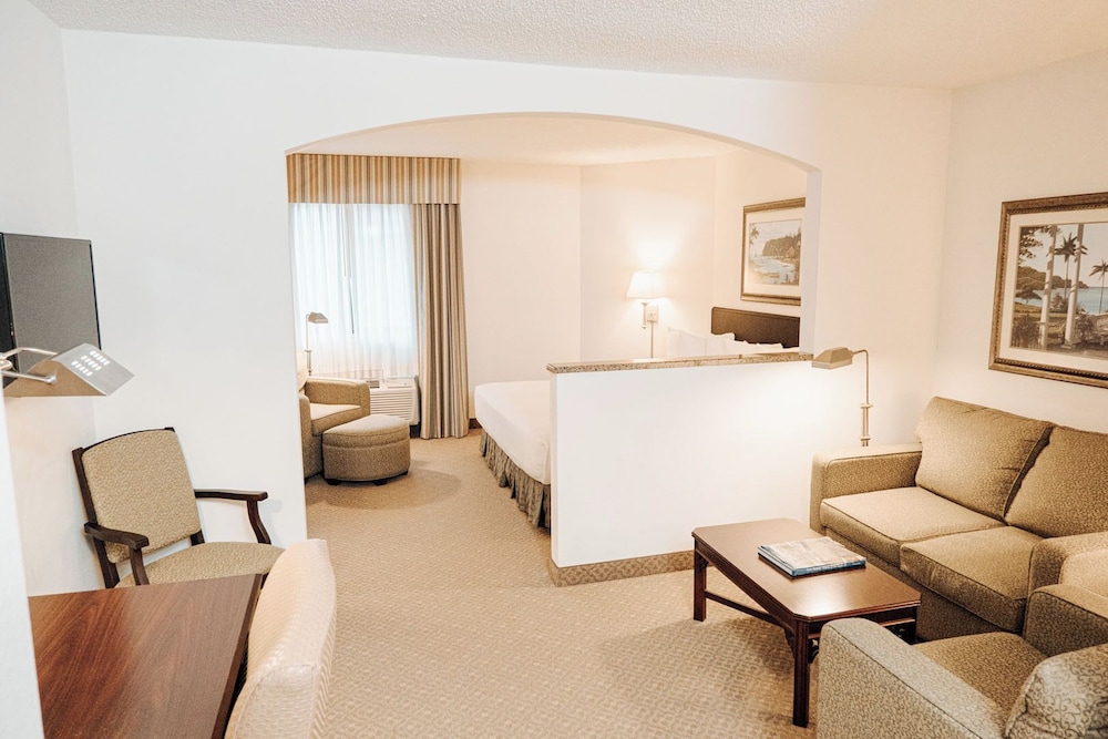 Executive Suite at Ann Arbor Regent Hotel and Suites in Ann Arbor