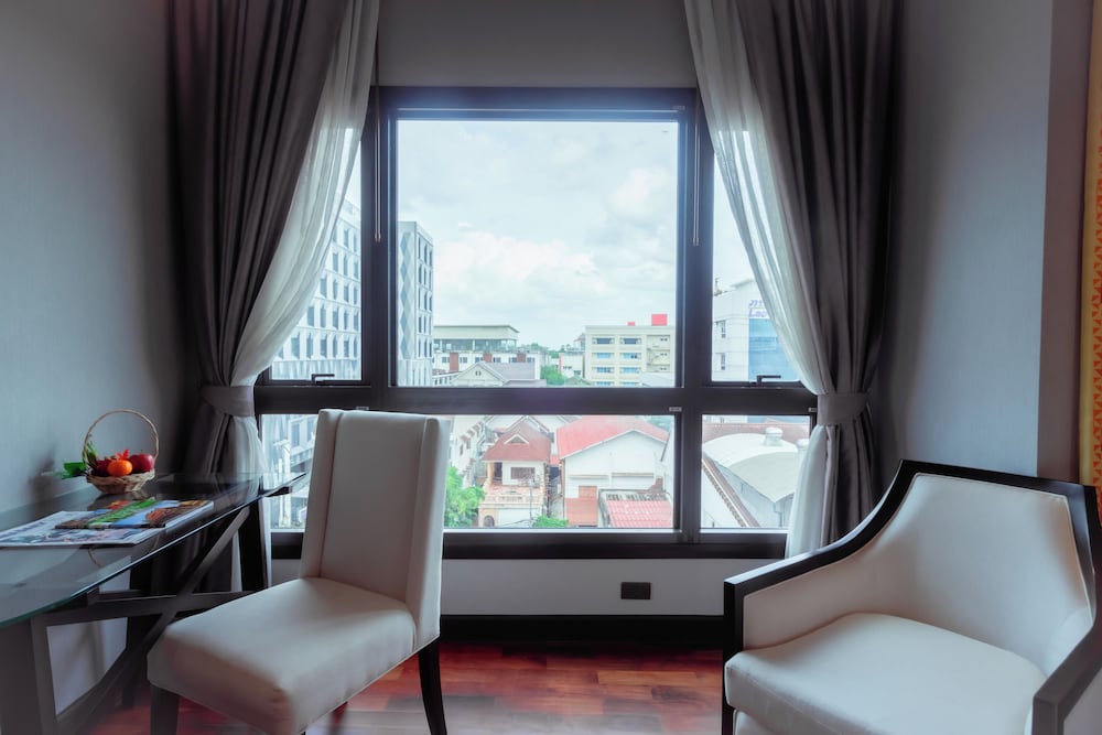 Deluxe Twin Room, 2 Twin Beds, Non Smoking, City View - Photo 7