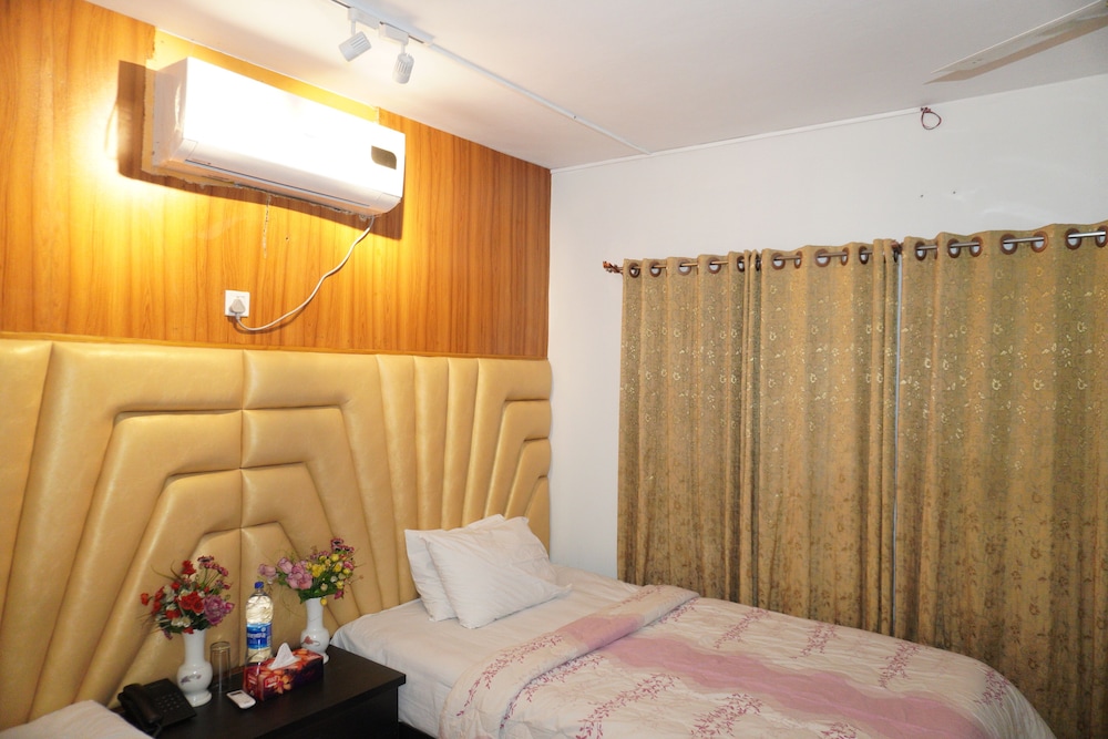 Comfort Triple Room, 1 Bedroom, City View photo 1