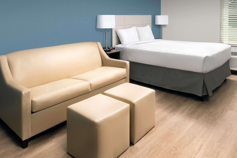 Room, 1 Queen Bed, Accessible, Non Smoking (Bathtub)