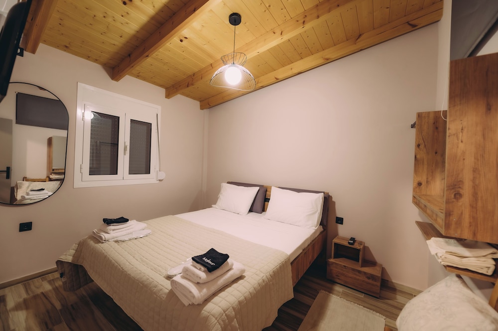 Deluxe Suite, Sea View photo 3