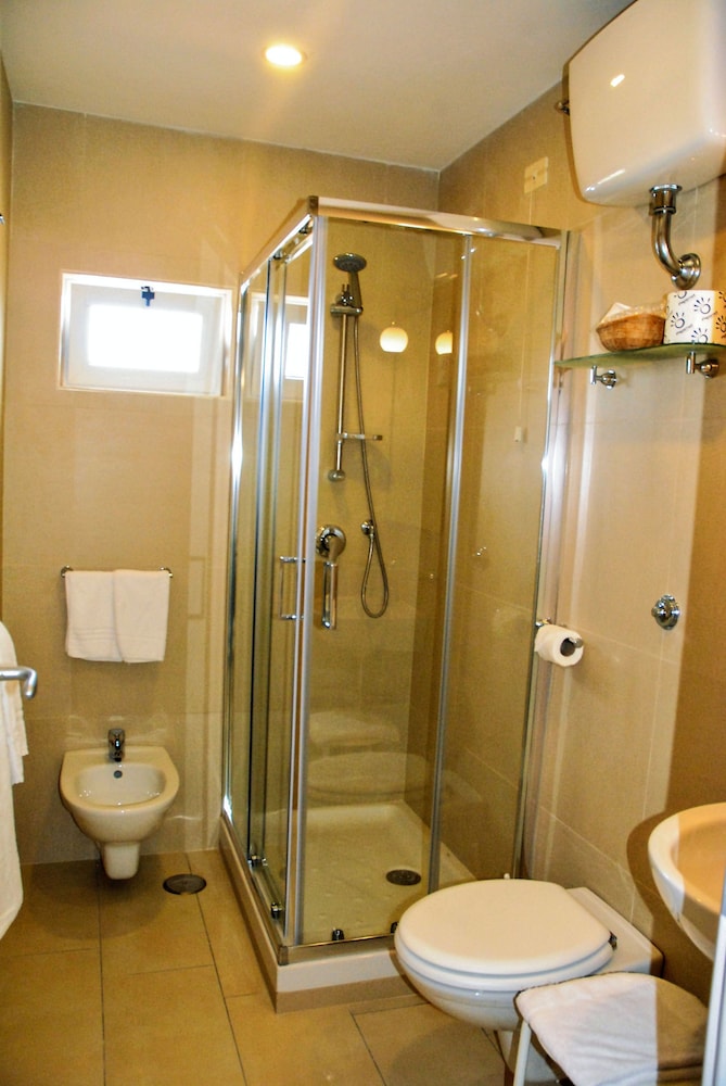Standard Triple Room, Sea View