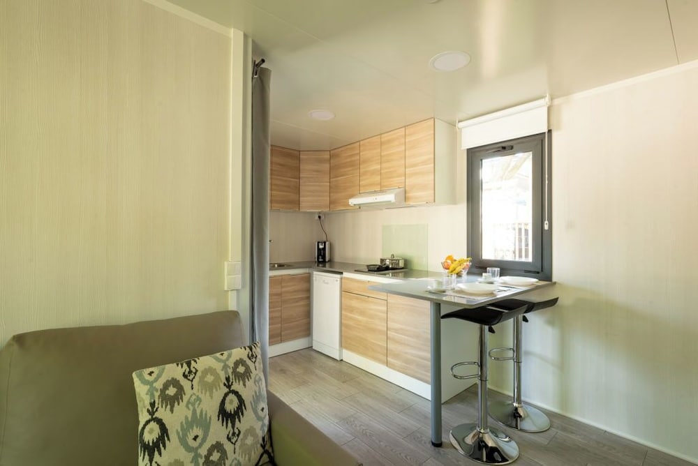 Romantic Mobile Home photo 3