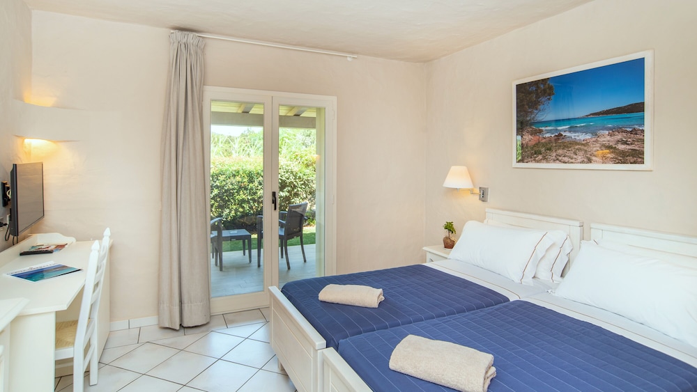 Classic Double or Twin Room photo 2