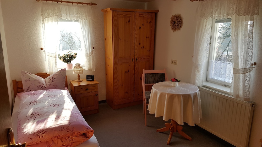 Comfort Condo, 1 Queen Bed, Garden View, Garden Area photo 2