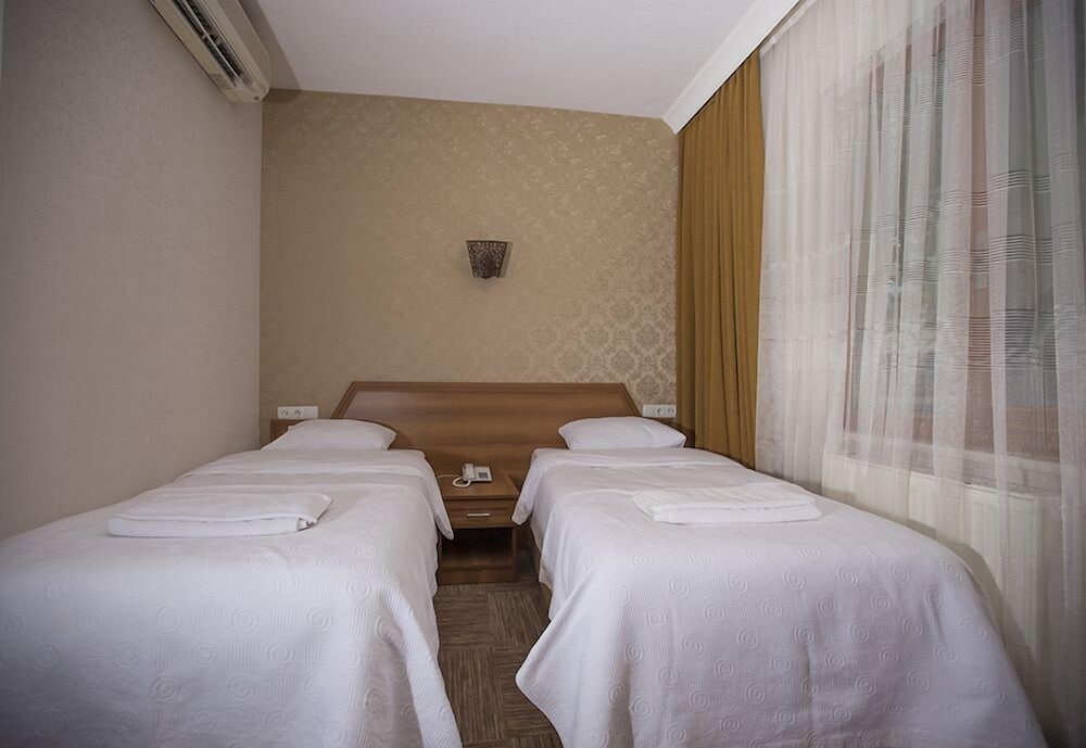 Standard Twin Room, 2 Twin Beds, Non Smoking, Sea View