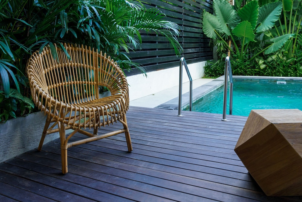 Executive Villa, 2 Bedrooms, Non Smoking, Pool View photo 2