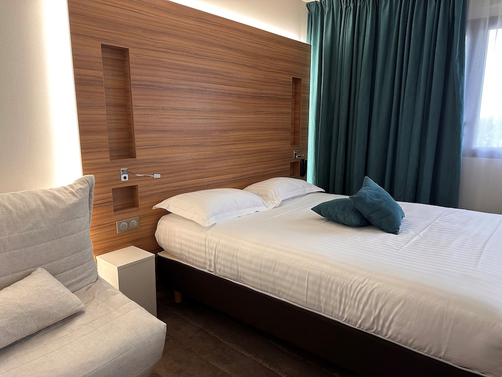 Comfort Triple Room photo 3