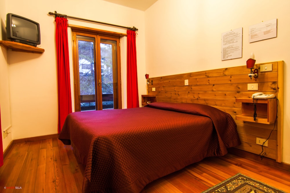 Double Room Single Use