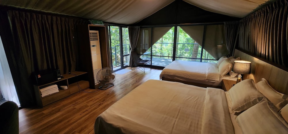 Tent photo 2