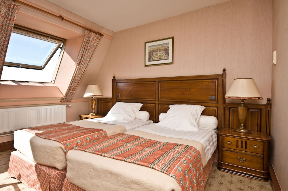Standard Double Room photo 2