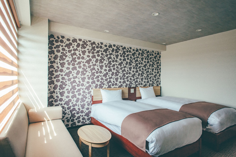 Standard Twin Room - Photo 1