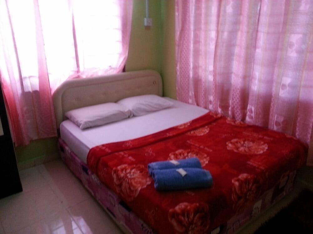 Family Guest House photo 3