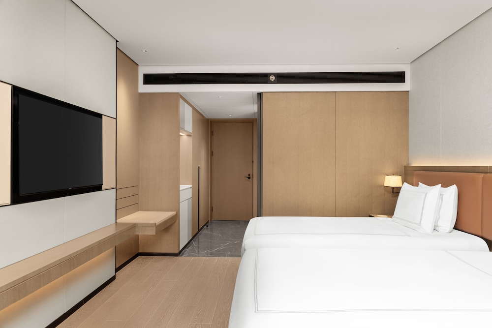 Premier Twin Room, 2 Twin Beds, Garden View - Photo 2