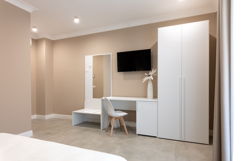 Deluxe Double Room, 1 Bedroom, Balcony, Mountain View photo 3