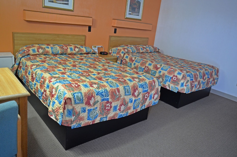 Standard Room, 2 Double Beds (Non smoking, no pets)