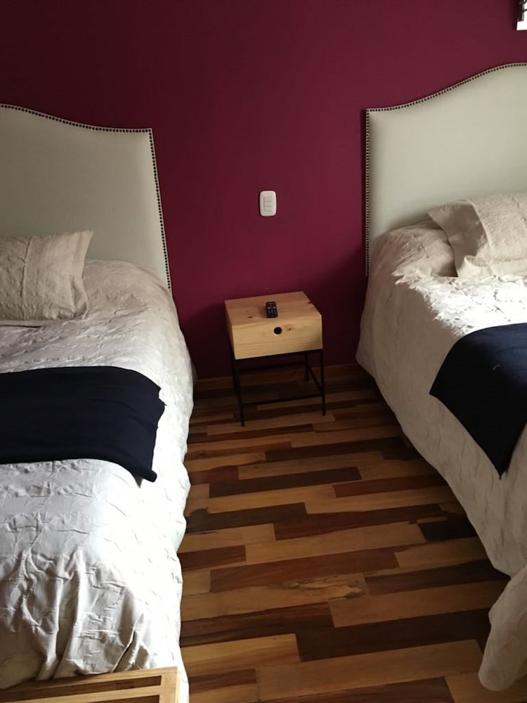 Standard Twin Room photo 2