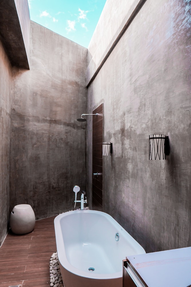 Villa - Photo 5