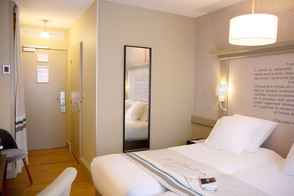 Comfort Room, 2 Twin Beds, Non Smoking - Photo 6