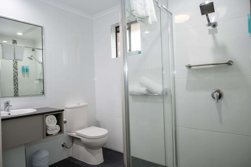 Family Room, Multiple Beds, Non Smoking, Kitchenette - Photo 13