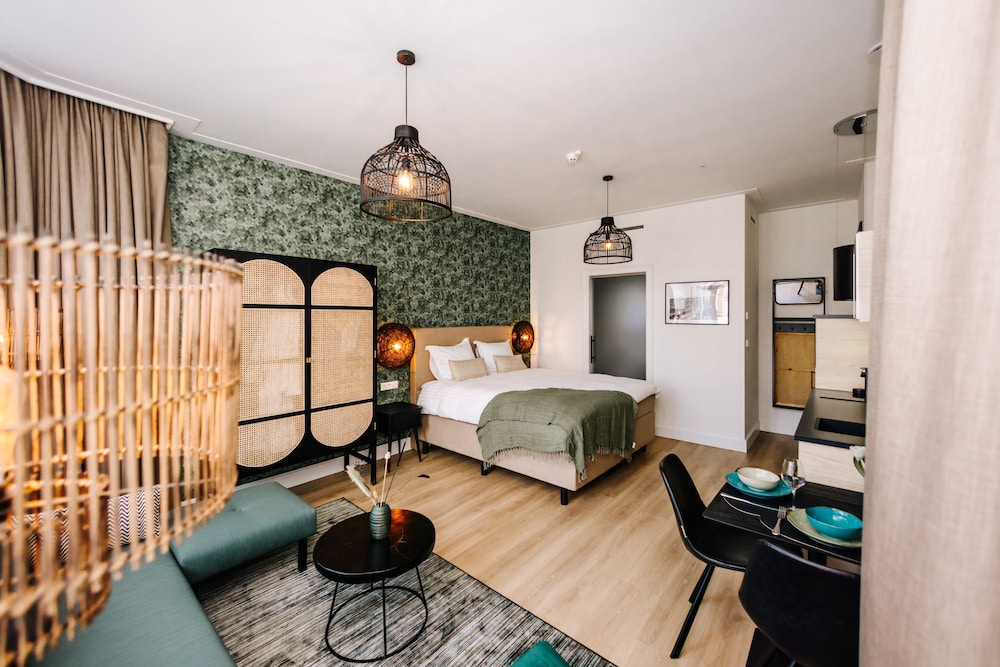 Superior Studio Suite photo 2