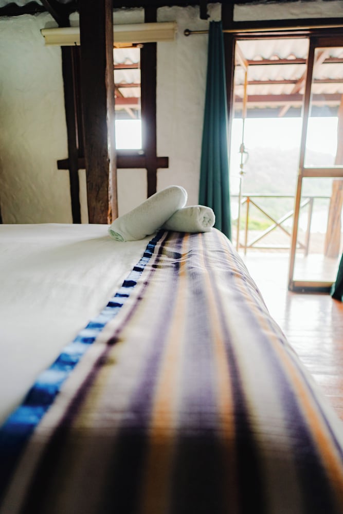 Basic Double Room, Pool View photo 3