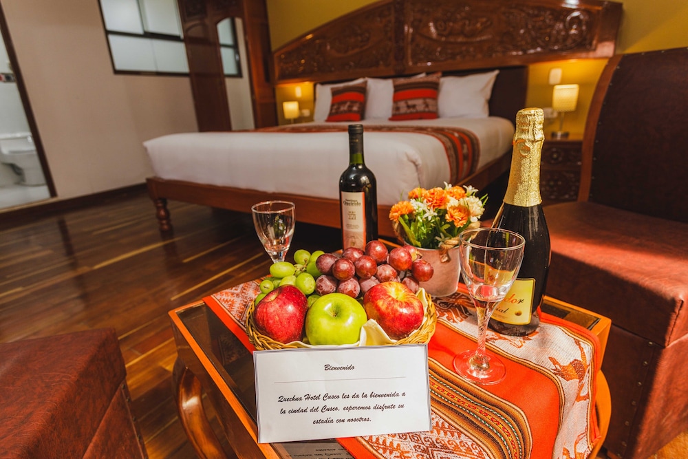 Deluxe Suite, 1 King Bed photo 1
