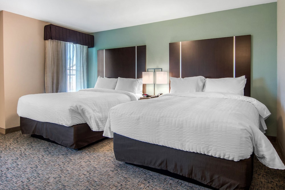 Suite, Multiple Beds, Non Smoking - Photo 5