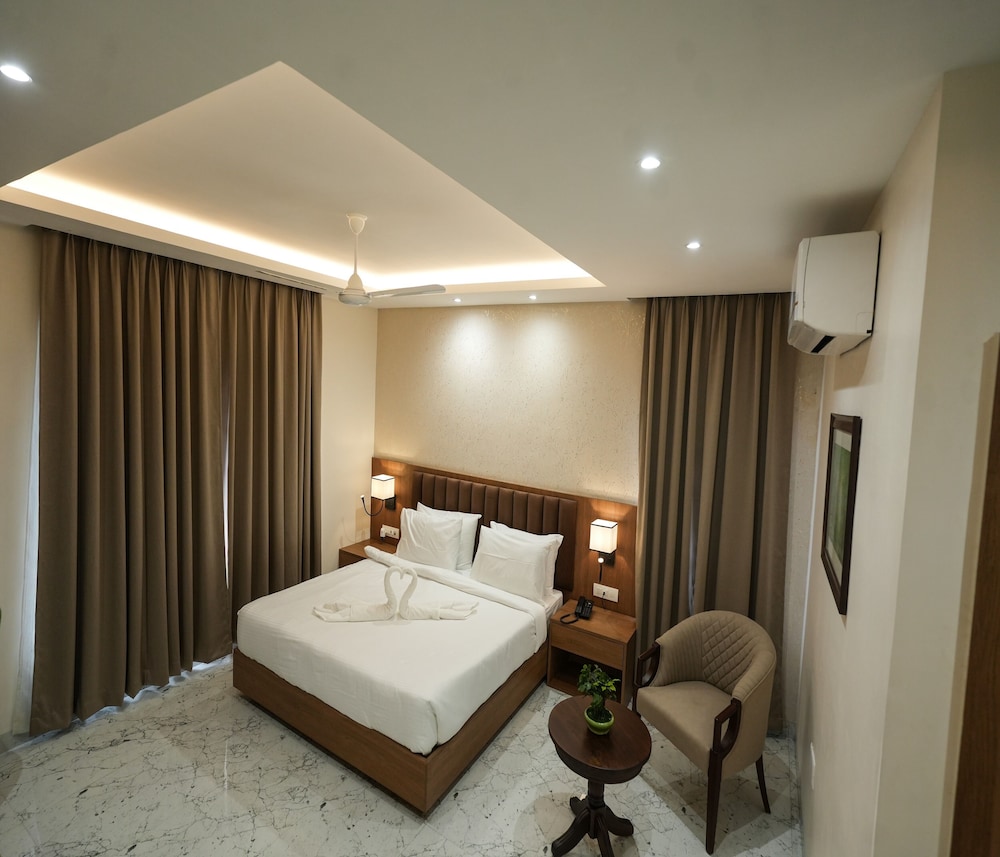 Executive Suite photo 1