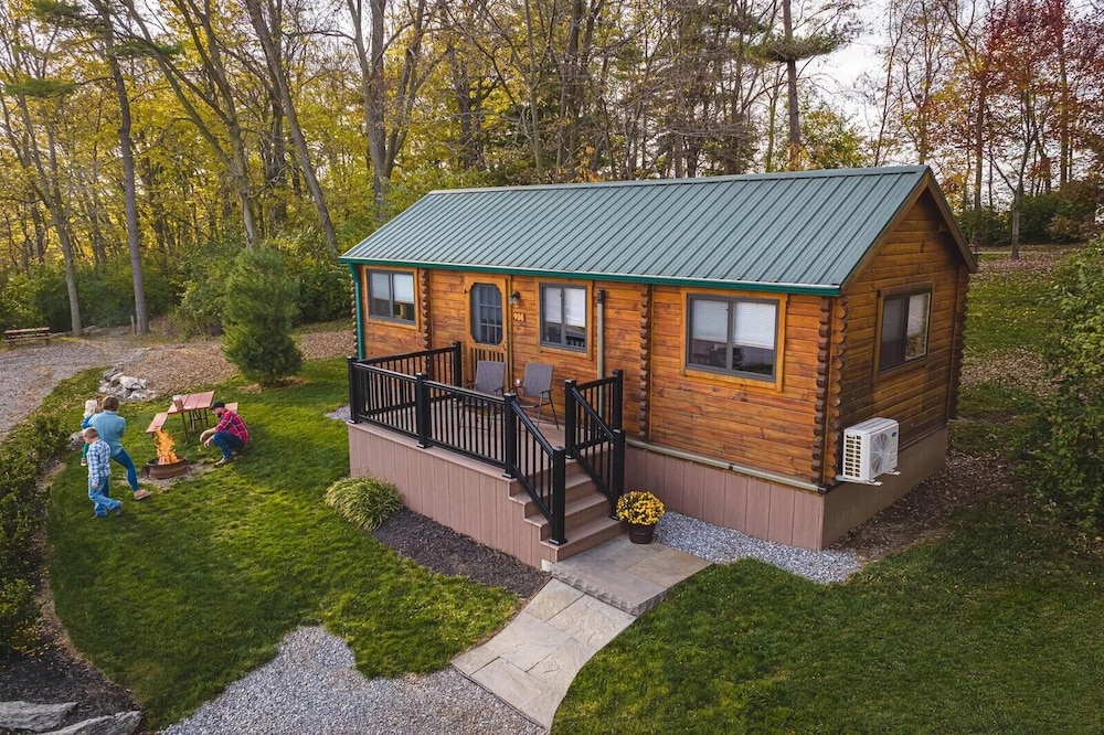 Premium Cabin, Lake View