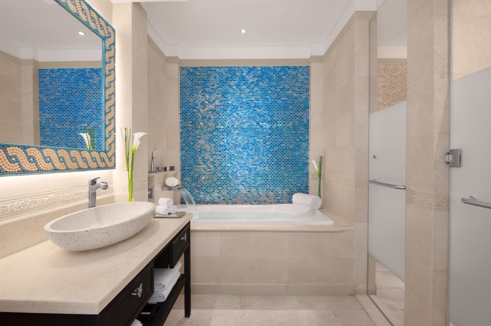 Villa, 3 Bedrooms, Private Pool, Sea View with Adventure Park Access